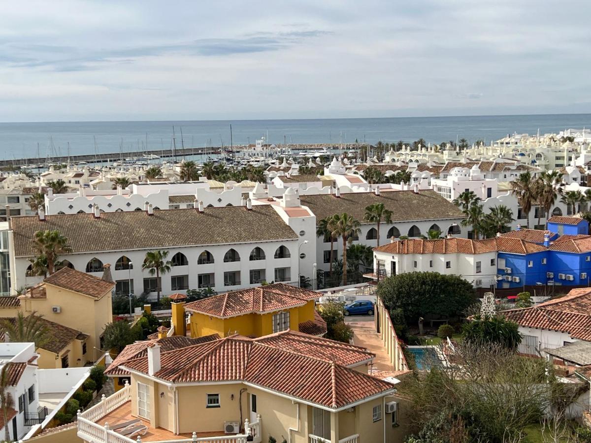 Apartment Sol Carihuela Torremolinos Exterior photo